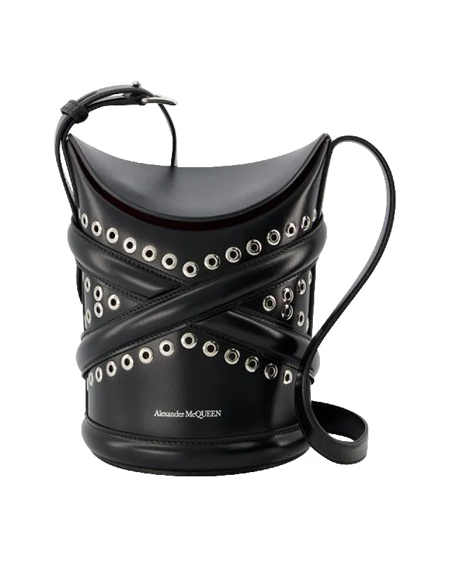 Best-Sellers Classic Black Leather Hobo Bag with Metallic Eyelets Modern Handbags With Stylish Discounts Best-Sellers Classic Black Leather Hobo Bag with Metallic Eyelets Modern Handbags With Stylish Discounts