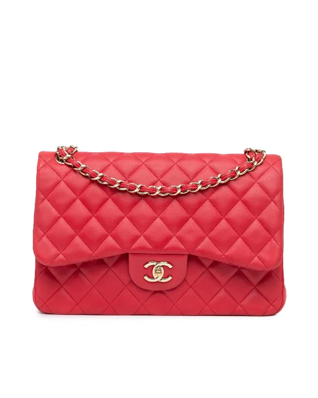 Elegant New Year Party Bags With Flash Sales Jumbo Classic Lambskin Double Flap Quilted Shoulder Bag Fashion-Forward Bags At Exclusive Promotional Prices Elegant New Year Party Bags With Flash Sales Jumbo Classic Lambskin Double Flap Quilted Shoulder Bag Fashion-Forward Bags At Exclusive Promotional Prices