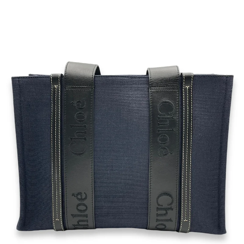 Dive Into Trendy Styles Woody Medium 35x27x12cm Blue Shoulder Bag in Cotton canvas, calf Grab Your Favorite Handbags At Discounted Prices Dive Into Trendy Styles Woody Medium 35x27x12cm Blue Shoulder Bag in Cotton canvas, calf Grab Your Favorite Handbags At Discounted Prices