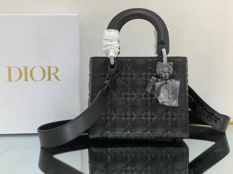 Luxury Bags For Working Professionals Zynteeqs - Latest - 6497 Stylish Handbags At Unbeatable Discounts Luxury Bags For Working Professionals Zynteeqs - Latest - 6497 Stylish Handbags At Unbeatable Discounts