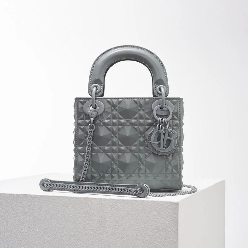 Edgy Fashion Deals Zynteeqs - Latest - 6480 Trendy & Timeless Bags, Now On Sale