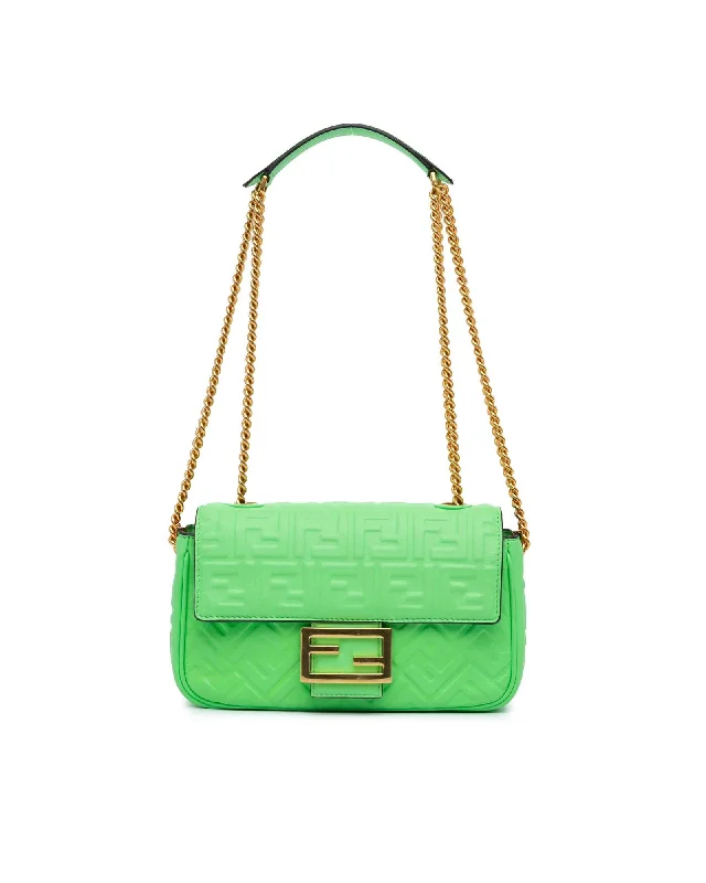 Unleash Your Trend Driven Style Embossed Leather Chain Link Shoulder Bag with Flap Closure Premium Handbags At Exclusive Prices Unleash Your Trend Driven Style Embossed Leather Chain Link Shoulder Bag with Flap Closure Premium Handbags At Exclusive Prices