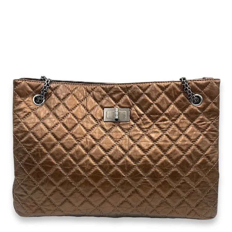 The Latest Trends Reissue Shopping Tote 36x25x9cm Brown Shoulder Bag in Distressed Leather, Ruthenium-finish Brass hardware Grab Stylish Bags Before They Sell Out The Latest Trends Reissue Shopping Tote 36x25x9cm Brown Shoulder Bag in Distressed Leather, Ruthenium-finish Brass hardware Grab Stylish Bags Before They Sell Out