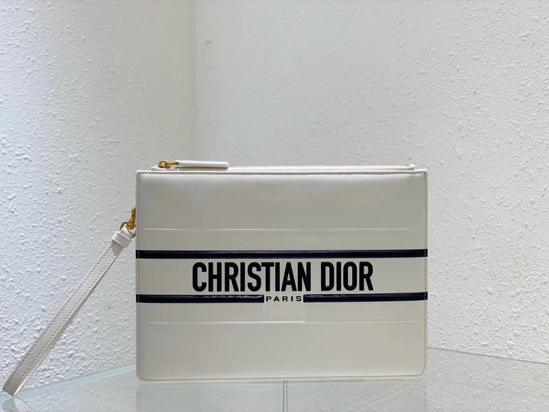 Chic Trends Unveiled Zynteeqs - Latest - 6424 Grab Your Favorite Handbags At Discounted Prices Chic Trends Unveiled Zynteeqs - Latest - 6424 Grab Your Favorite Handbags At Discounted Prices