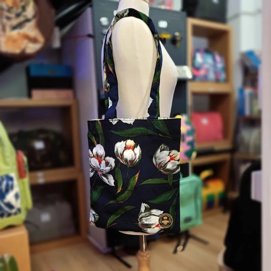 The Good Stuff The Magnolias 🌺 Tote Medium Stylish And Functional Bags Now At Reduced Rates The Good Stuff The Magnolias 🌺 Tote Medium Stylish And Functional Bags Now At Reduced Rates