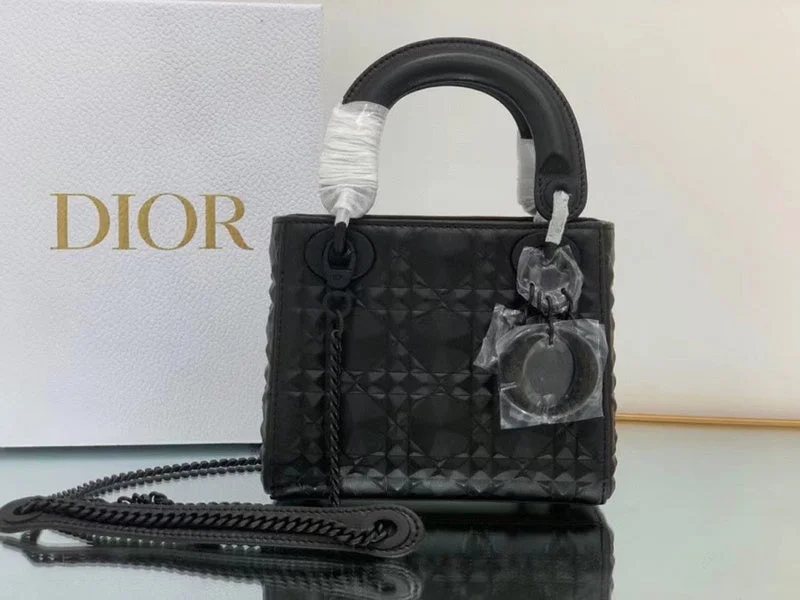 Seasonal Clearance Bags For Summer, Winter, Etc. Zynteeqs - Latest - 6490 Fashion-Forward Bags, Now On Sale