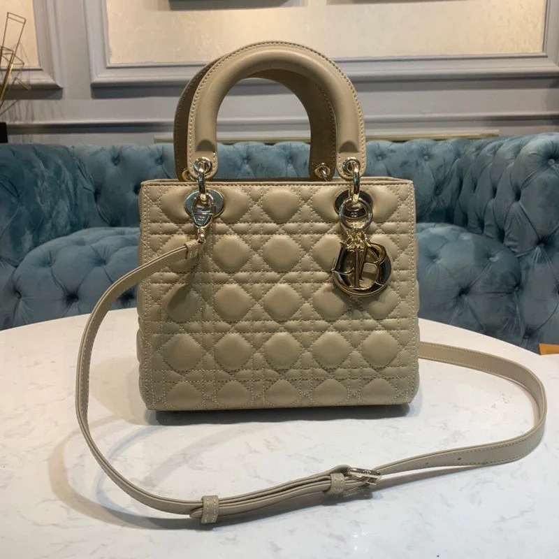 Exclusive Discounts LCE - DIR Bags - 1341 Trendy And Timeless Handbags Now On Sale Exclusive Discounts LCE - DIR Bags - 1341 Trendy And Timeless Handbags Now On Sale