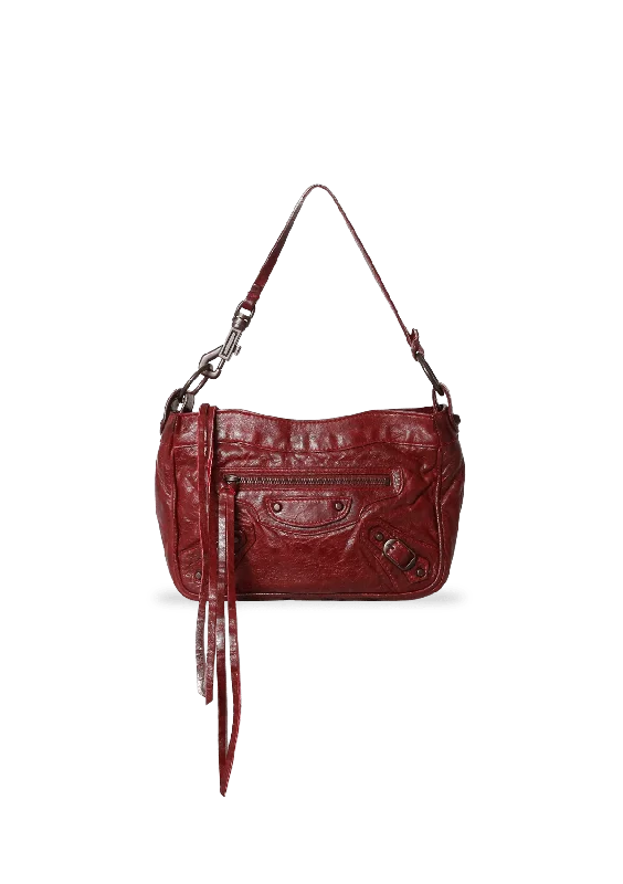 Fashion-Forward Offers CLASSIC HIP BAG High-Fashion Handbags At Reduced Costs