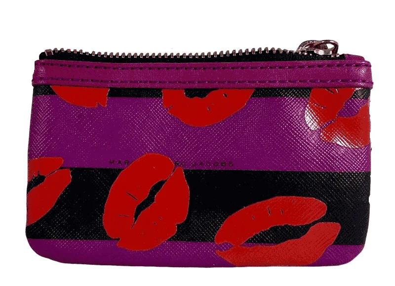 Marc Jacobs women's Multi Coin PVC Leather Purse, Keychain Key Fob Fashionable Crossbody Bags At Special Offers Marc Jacobs women's Multi Coin PVC Leather Purse, Keychain Key Fob Fashionable Crossbody Bags At Special Offers