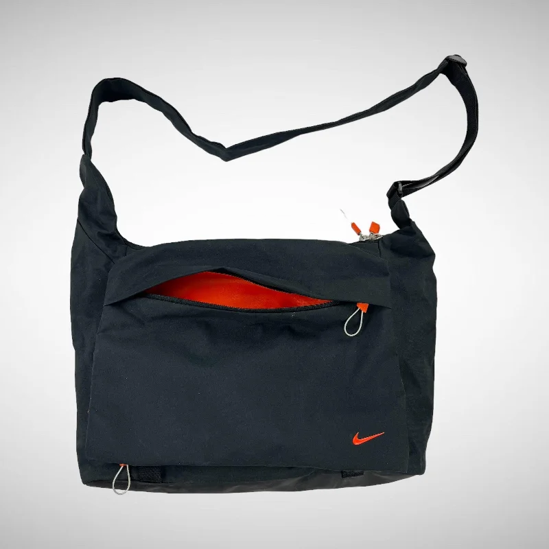 Nike Nylon Shoulderbag (2000s)