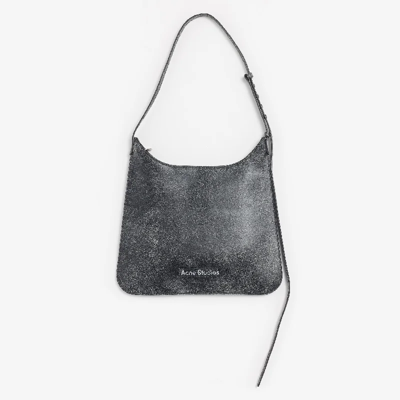 Platt Shoulder Bag in Black Premium Handbags With A Touch Of Elegance