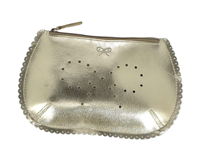 Anya Hindmarch Scalloped Purse in Gold Leather Premium Handbags With A Touch Of Elegance Anya Hindmarch Scalloped Purse in Gold Leather Premium Handbags With A Touch Of Elegance