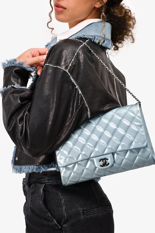 Pre-Loved Chanel™ 2012 Blue Patent Quilted Clutch On Chain