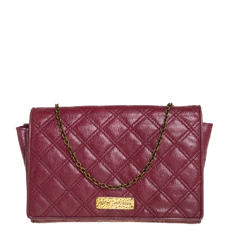 Marc Jacobs Quilted Leather Flap Chain Clutch The Ultimate Handbag Sale – Elegant Styles At Lower Prices Marc Jacobs Quilted Leather Flap Chain Clutch The Ultimate Handbag Sale – Elegant Styles At Lower Prices
