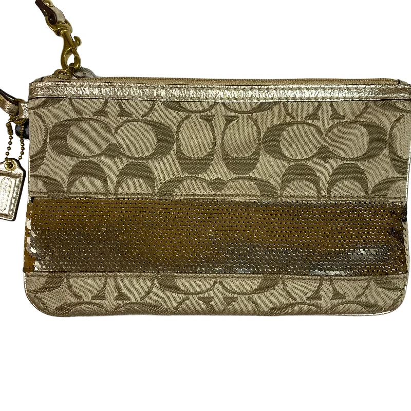 Wristlet Designer By Coach  Size: Large