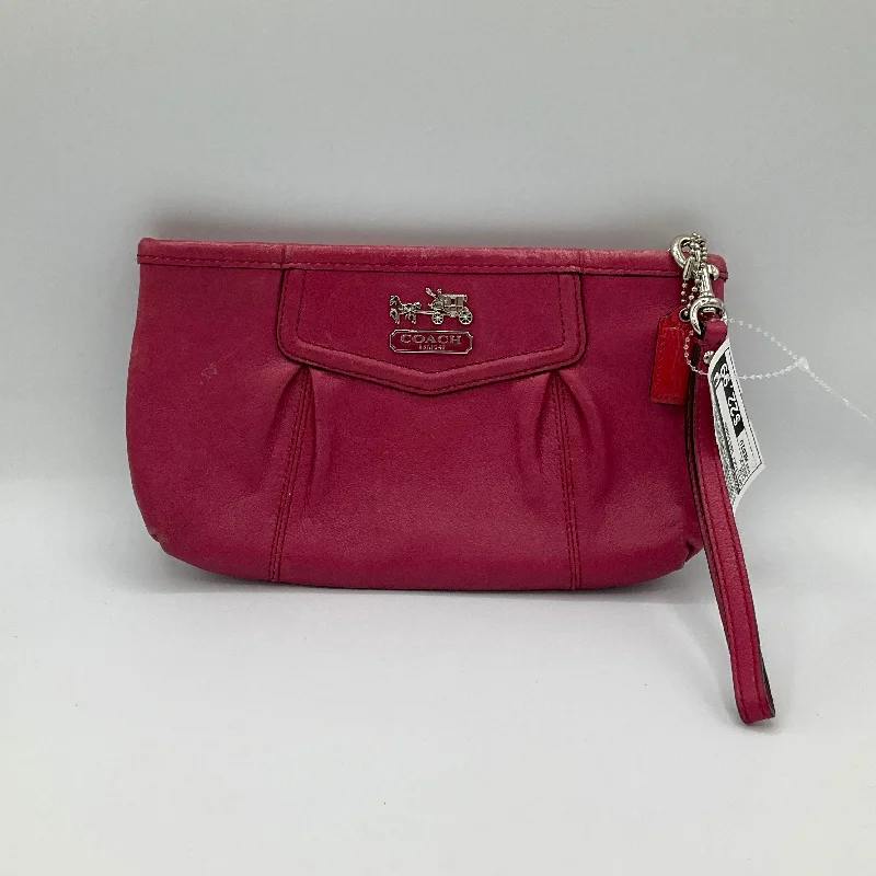 Wristlet Designer By Coach  Size: Medium