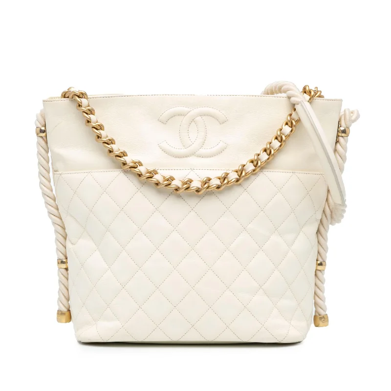 Chanel Crumpled Calfskin En Vogue Rope Satchel (SHG-YyDuG5)