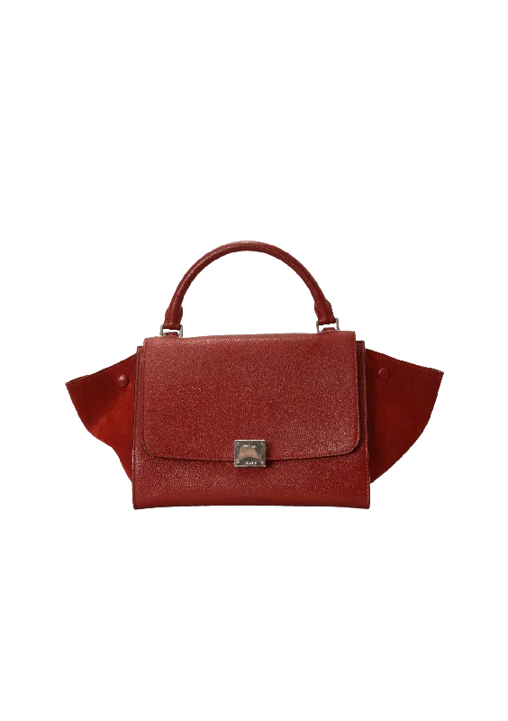 SMALL TRAPEZE BAG Grab Your Favorite Handbags For Less