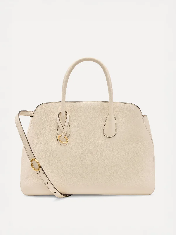Minimalist Bags For Clean And Modern Aesthetics The Ivy Fashionable Handbags At Must-Have Prices Minimalist Bags For Clean And Modern Aesthetics The Ivy Fashionable Handbags At Must-Have Prices