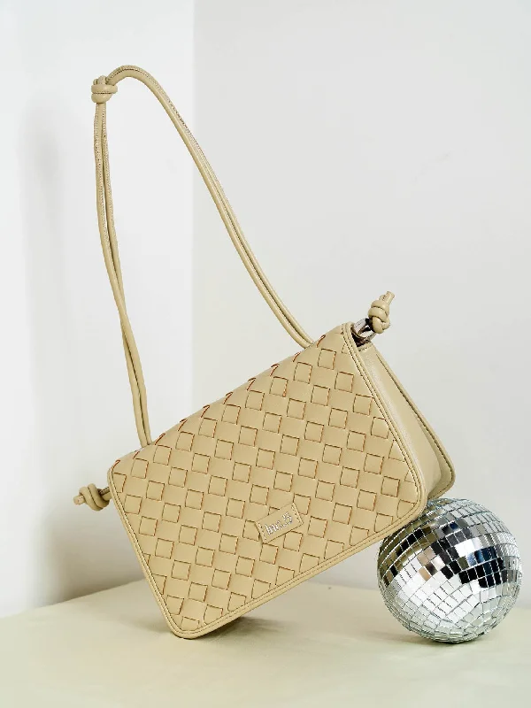 Limited Stock Women Beige Textured Structured Shoulder Bag Sleek And Stylish Handbags At Lower Prices