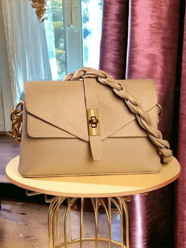 Flash Sale On Premium Bags Women Grey Solid Structured Sling Bag with Front Lock Detail Don't Miss Out – Handbag Discounts Flash Sale On Premium Bags Women Grey Solid Structured Sling Bag with Front Lock Detail Don't Miss Out – Handbag Discounts