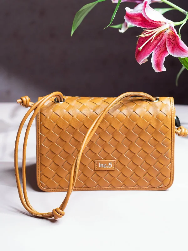 Vibrant Style Promotions Women Tan Textured Structured Shoulder Bag The Perfect Bag Sale For A Seasonal Refresh Vibrant Style Promotions Women Tan Textured Structured Shoulder Bag The Perfect Bag Sale For A Seasonal Refresh