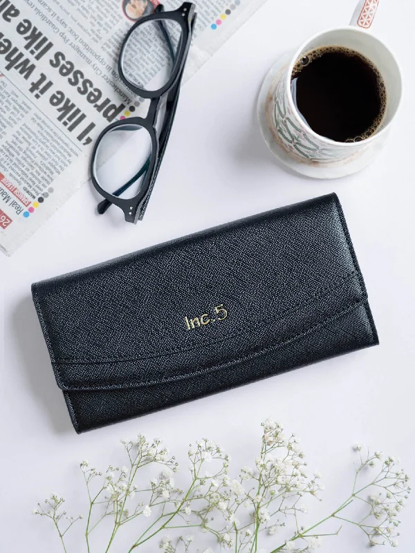 Limited-Time Offer On Trendy Bags Women's Black Solid Bifold Wallet Fashion-Forward Bags At Exclusive Promotional Prices Limited-Time Offer On Trendy Bags Women's Black Solid Bifold Wallet Fashion-Forward Bags At Exclusive Promotional Prices